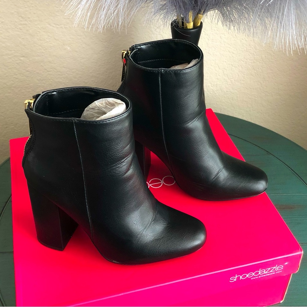Black Ankle Booties - Jessee